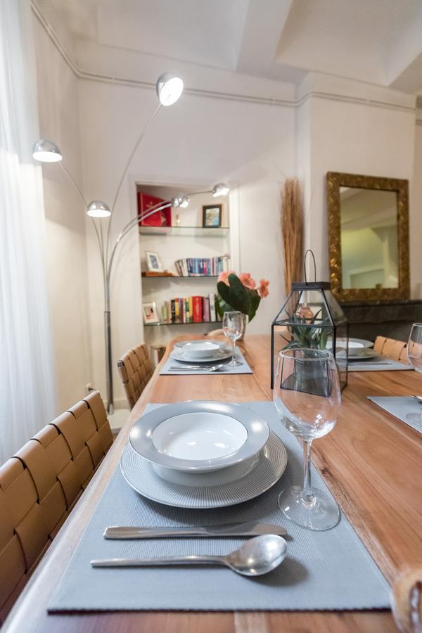 Appartement Pref 2 · F4 - Vaste Et Bourgeois ,3 Chambres, Ascenseur, Vx-nice *