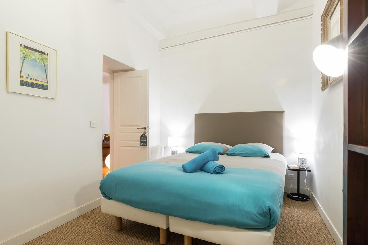 Pref 2 · F4 - Vaste Et Bourgeois ,3 Chambres, Ascenseur, Vx-nice Appartement *