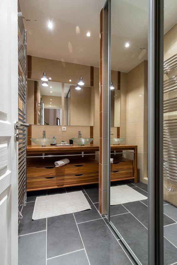 Pref 2 · F4 - Vaste Et Bourgeois ,3 Chambres, Ascenseur, Vx-nice Nice