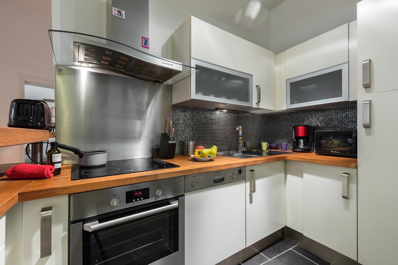 Pref 2 · F4 - Vaste Et Bourgeois ,3 Chambres, Ascenseur, Vx-nice Appartement *